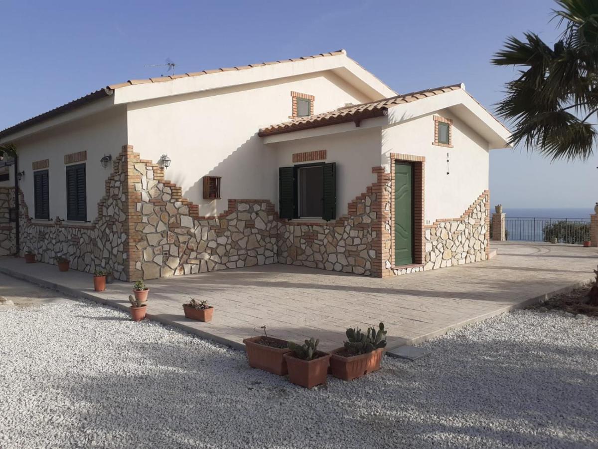 Il Casale Di Bovo Marina Villa Montallegro Bagian luar foto