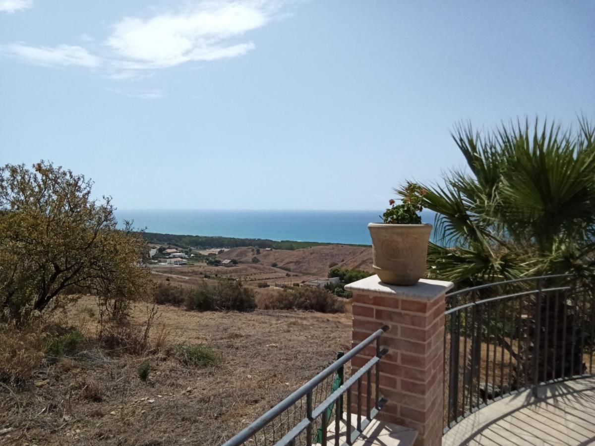 Il Casale Di Bovo Marina Villa Montallegro Bagian luar foto