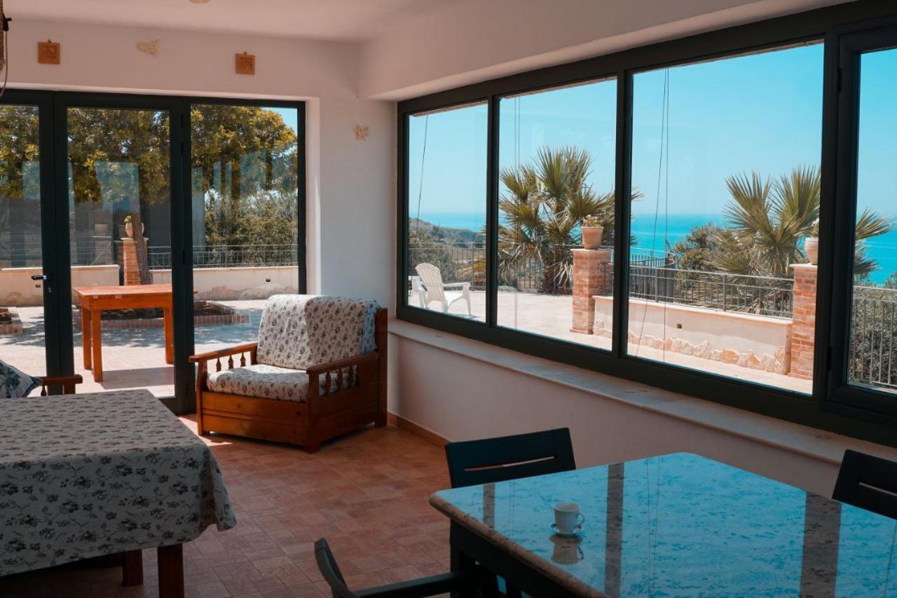 Il Casale Di Bovo Marina Villa Montallegro Ruang foto